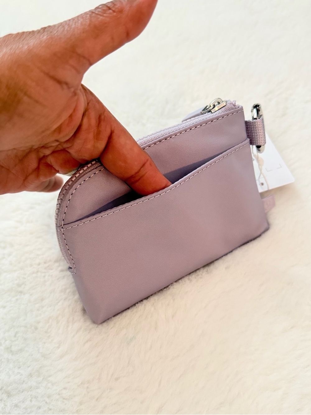 lululemon lavender Clippable card pouch - Picture 5 of 8